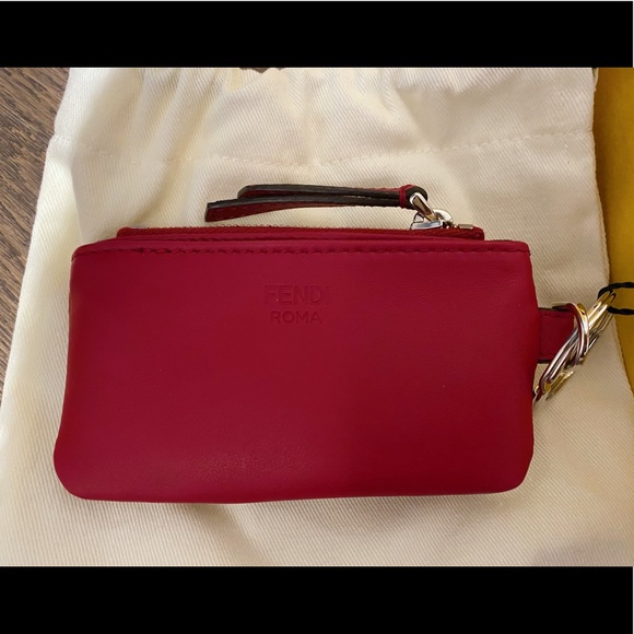 Fendi Keyring (red YES) - Picture 2 of 6